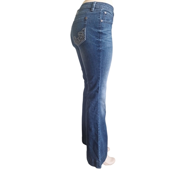 Apt. 9 Wide Flare 70s Style Jeans Blue Stone Washed Women Size 4 - Picture 2 of 10